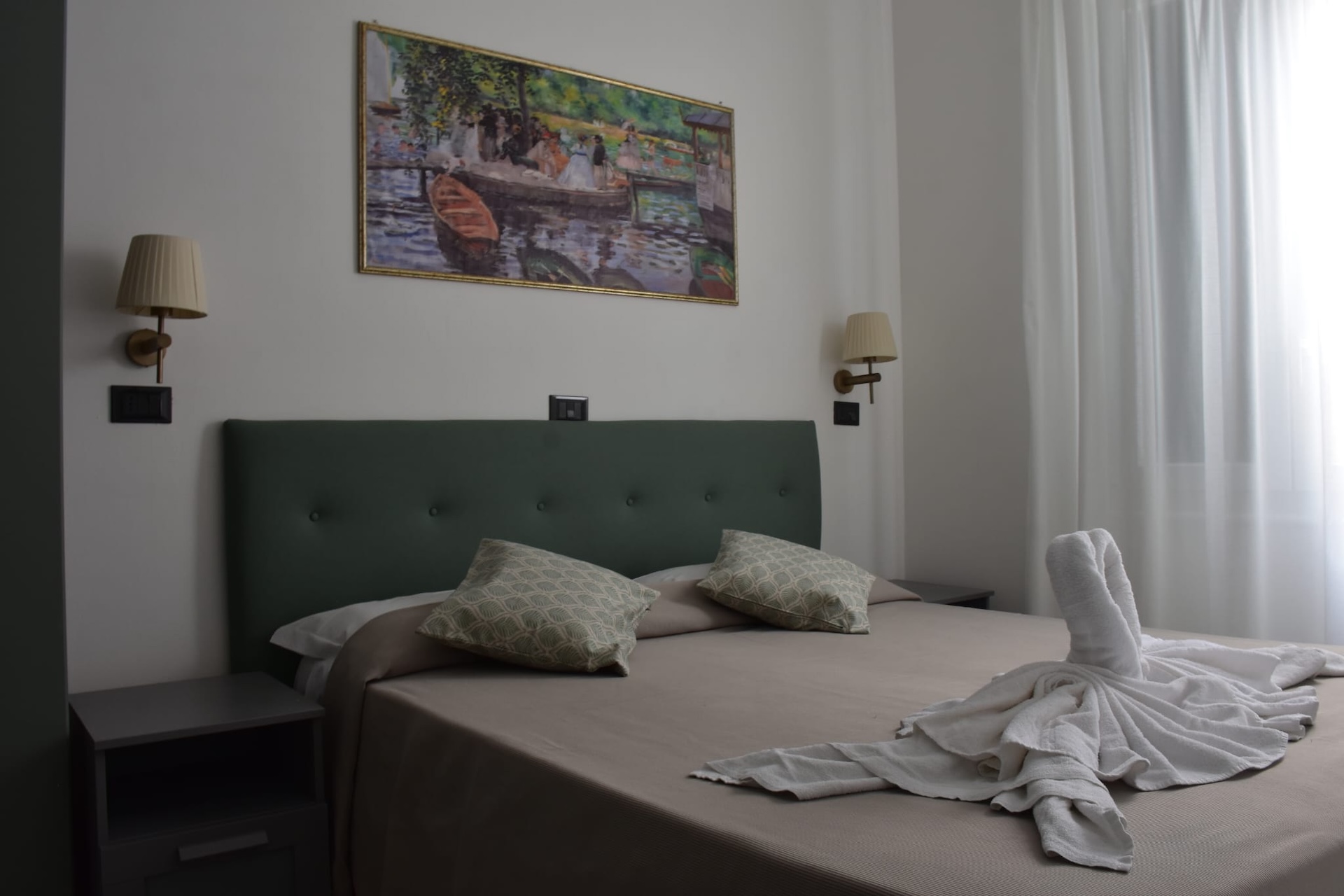 lepalmevarazze_camera_familybusinessfriendly_1