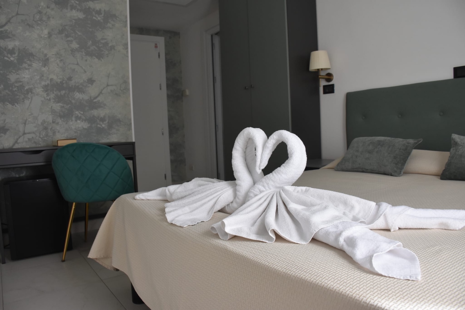 lepalmevarazze_camera_familybusinessfriendly_5